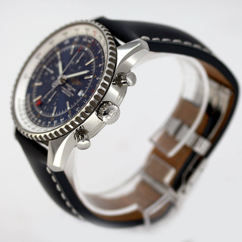 Breitling  Navitimer World GMT photo 3
